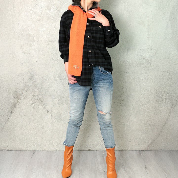 ■DIESEL ディーゼル メンズ レディース 男女兼用■オーバルD ロゴ刺繍 ウール混 ニットマフラー【K-CODER】【サイズUNI】【オレンジ】die-m-a-f4-a0j 《_メーカー希望小売価格15,400円》