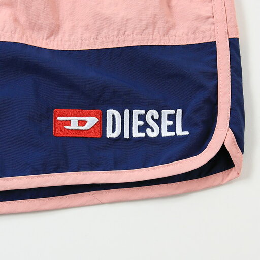 ■DIESEL ディーゼル メンズ■ワンポイントロゴ刺繍 メンズ水着 ショートトランクス サーフパンツ 海パン ビーチウェア スイムウェア【BMBX-REEF6-40】【サイズL】【グリーン×ピンク×ネイビー】die-m-c-f4-c4p 《_メーカー希望小売価格17,380円》