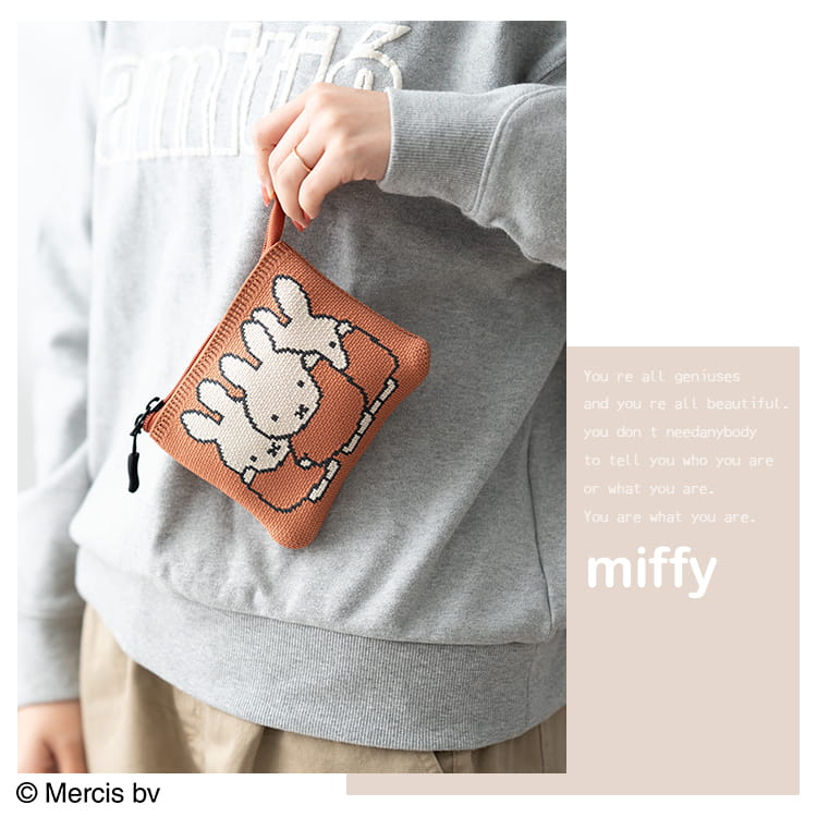 ポーチ 小物入れ 小さめ ブランド ミッフィー miffy ニット レディース 化粧ポーチ アクセサリーポーチ フラット コスメ おしゃれ マチなし かわいい 大人 キャラクター プレゼント ギフト kiitos-web-10033158 神戸岡本Kiitos サンプル画像3