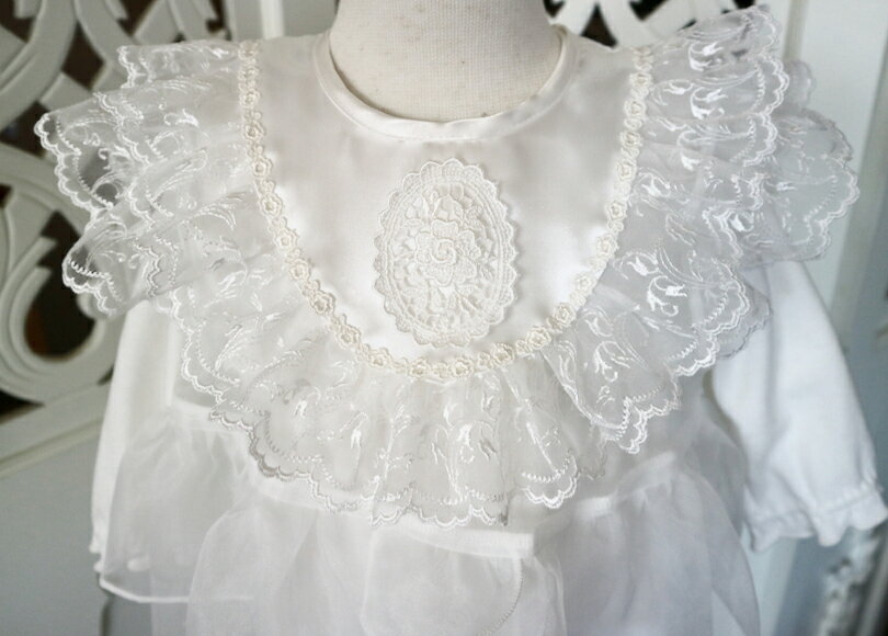 【日本製】冬用チューリップ柄のセレモニーロングドレス【お宮参り】 【ベビーフォーマル】【男の子】【女の子】【ギフト】【ベビードレス】【新生児】【冬用】【ロング丈】