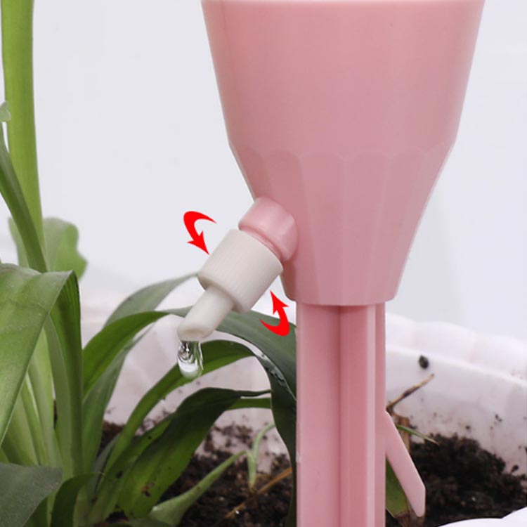 【24個セット】 自動水やり器 ペットボトル 自動水やり機 家庭用 庭 水やり機 水や...