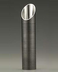 気品と温もりが際立つ錫の燗器「大阪錫器　千呂利 イブシ 竹」