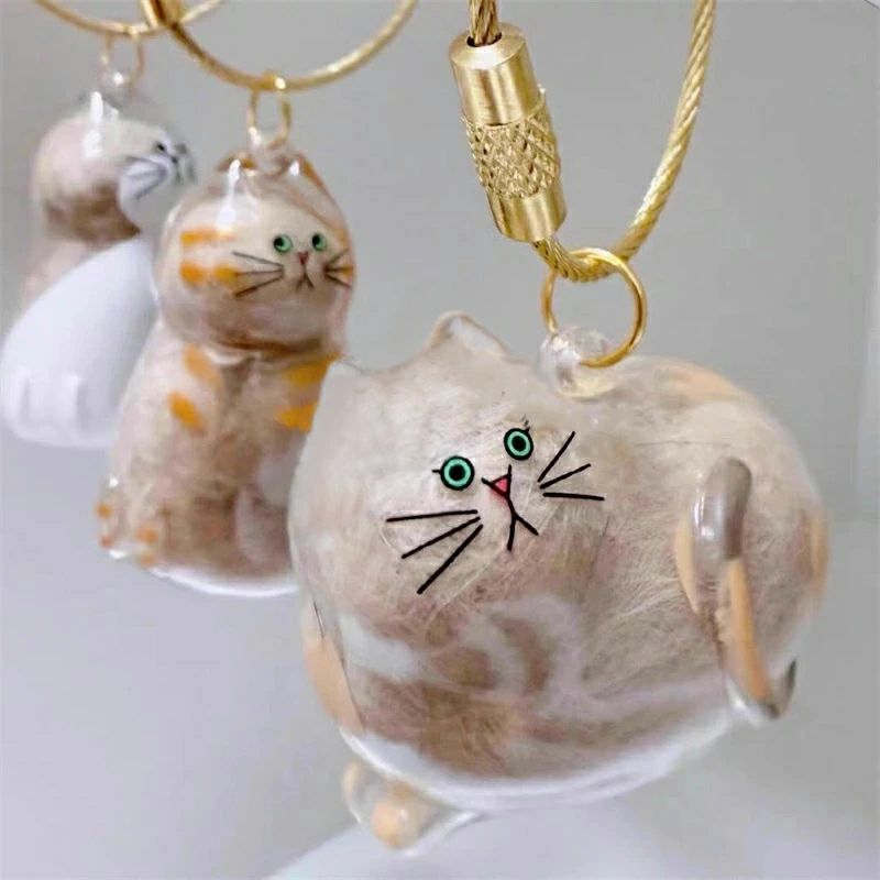 キーホルダー 猫毛 収納 透明カプセル メモリアルグッズ ペット 遺毛 遺毛入れ 透明ポータブル キーホ..