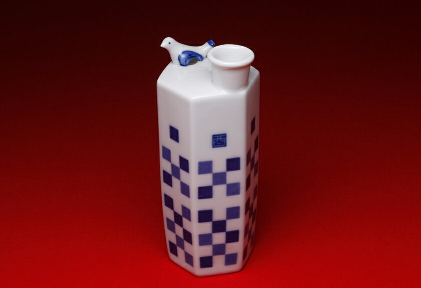 【酒器】菊水オリジナルうぐいす徳利(市松模様)