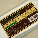 【夏季クール便】 ■商品について カカオ分66％　 上品な味わいです。 アレルギー物質：大豆 遺伝子組換え：なし &nbsp; 名称 製菓材料用スイートチョコレート 内　容　量 200g 原　材　料 カカオマス、砂糖、カカオバター、レシチン(大豆由来）、天然香料(バニラ） 保存方法 高温多湿を避け、冷暗所で保存してください。 使用上の注意 開封後はお早めにお使い下さい。 配送方法 常温・冷蔵 ※夏季（5月頃〜9月頃）はクール便での発送となります。 メーカー イル・プルー 販売者 株式会社きくや　 〒451-0043 名古屋市西区新道2丁目15-9 原産国 フランス 賞味期限 配送時より30日以上