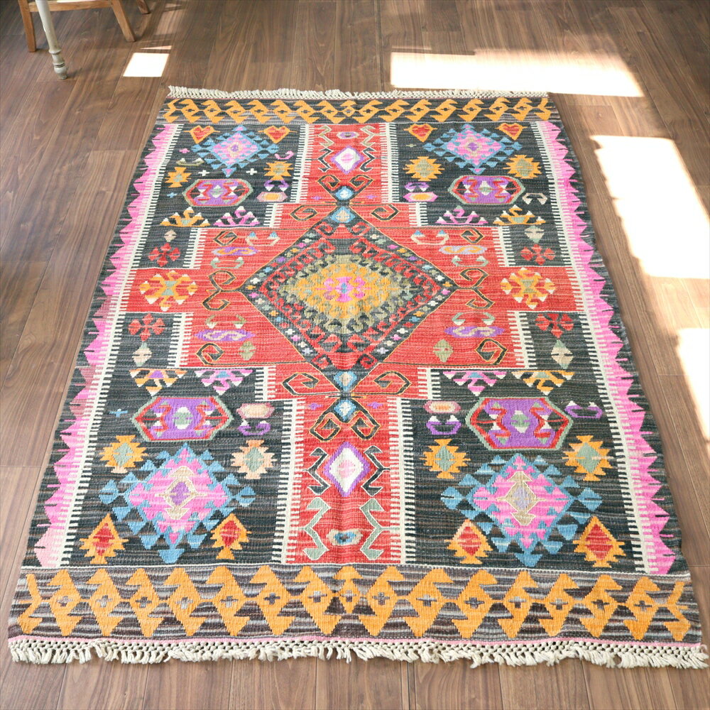 キリム ラグ 手織り 【1点もの】195×133cm トルコ カイセリ産 ウール100%センターラグ セッヂャーデ /ドラゴンのモチーフ