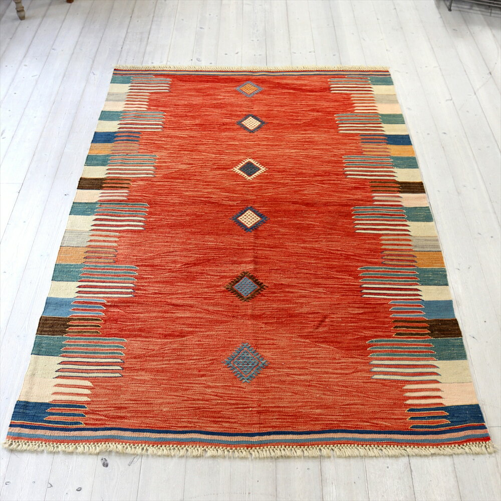 細かな織りのコンヤキリム・セッヂャーデ184×125cm美しい草木染のレッド