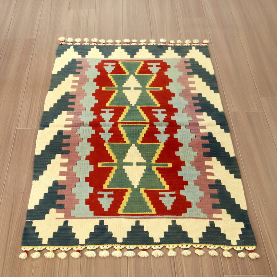 【15%OFFクーポン対象】やわらかな織りのカイセリ産キリム チェイレキ122×79cmベレケットのモチーフ