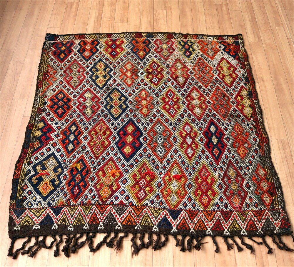 【15%OFFクーポン対象】オールドキリム コンヤ124×107cmジジム