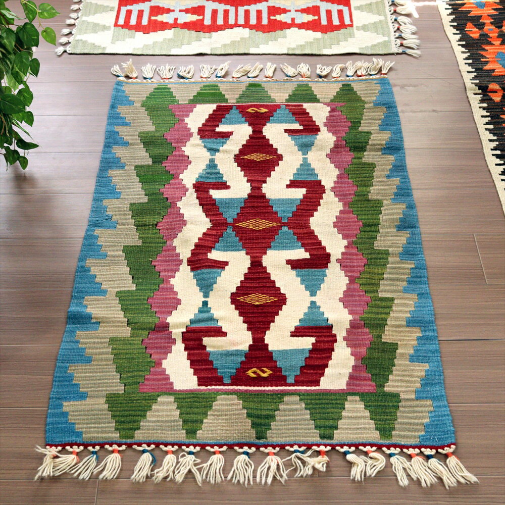 Rakuten - 【15%OFFクーポン対象】やわらかな織りのカイセリキリム トルコ113×79cm雄羊の角