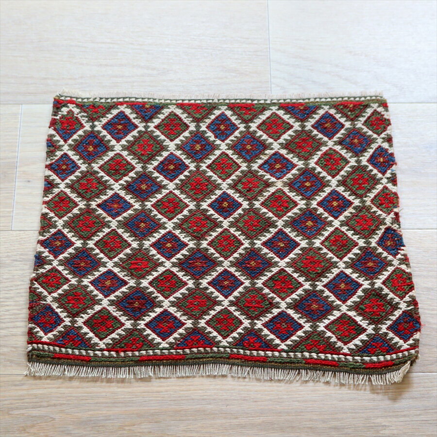 【15%OFFクーポン対象】オールドキリム ベルガマ 37×43cm 収納ケースのサイドピース