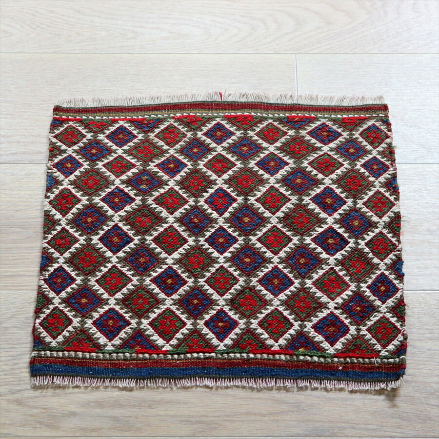 【15%OFFクーポン対象】オールドキリム ベルガマ 39×44cm 収納ケースのサイドピース