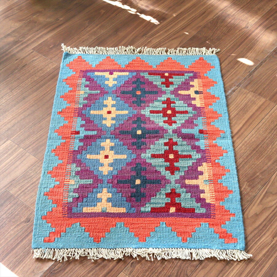 【15%OFFクーポン対象】手織りキリム イラン シラーズ 88×62cm カラフルな幾何学モチーフ