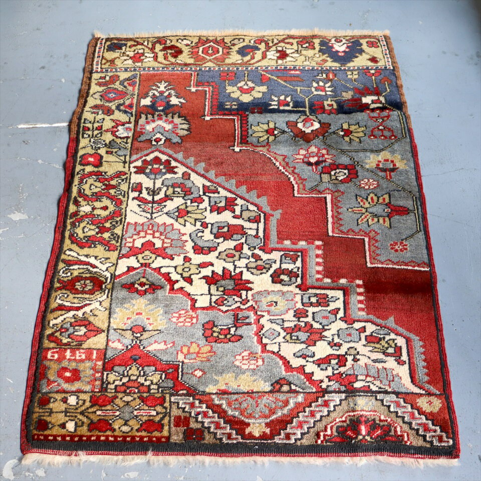 Patterned - トルコ絨毯　デザインサンプル 110×72cm アクサライ