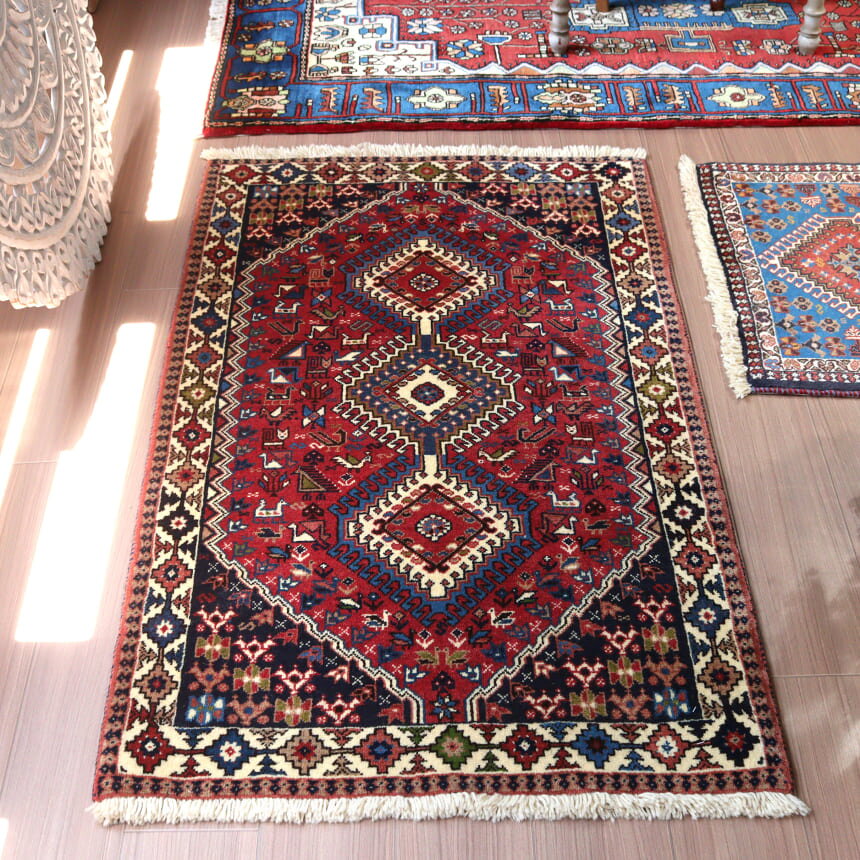 部族絨毯 イラン南部 ヤラメ 133×80cm レッド ネイビー