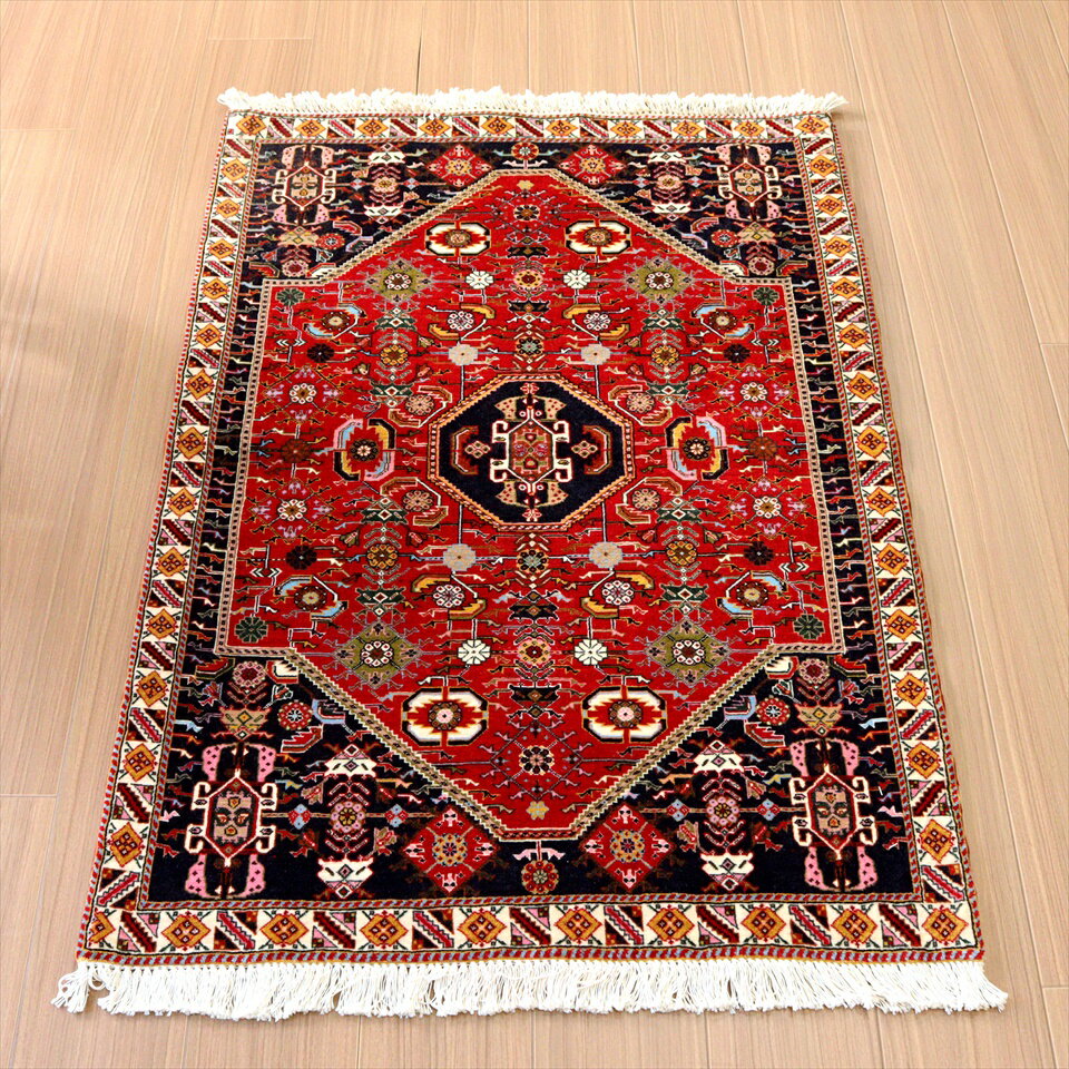 【15%OFFクーポン対象品】ギャッベ カシュクーリ 部族絨毯 120×82cm レッドの六角メダリオン