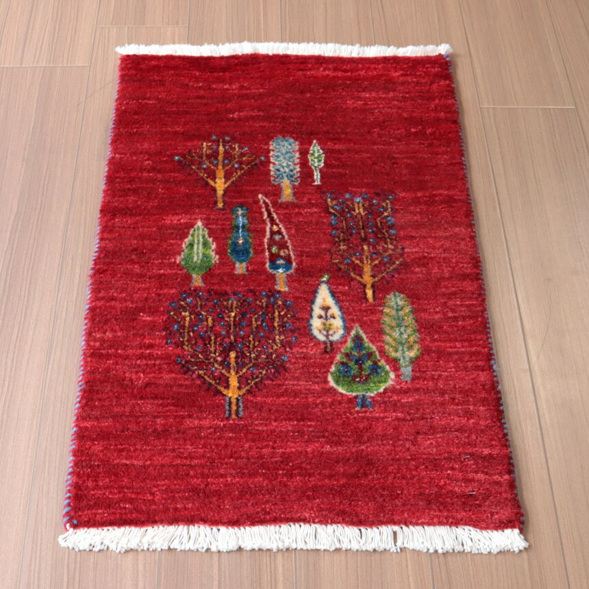 【15%OFFクーポン対象】ギャッベ　リズバフト　細かな織り　玄関マット 84×53cm レッド　様々な形の生命の木