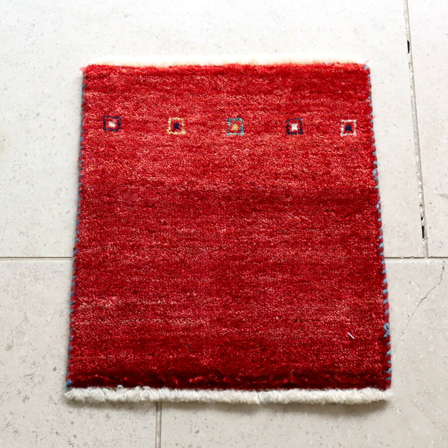 Rakuten - 【15%OFFクーポン対象】ギャッベ　イラン リズバフト 40×36cm レッドグラデーション