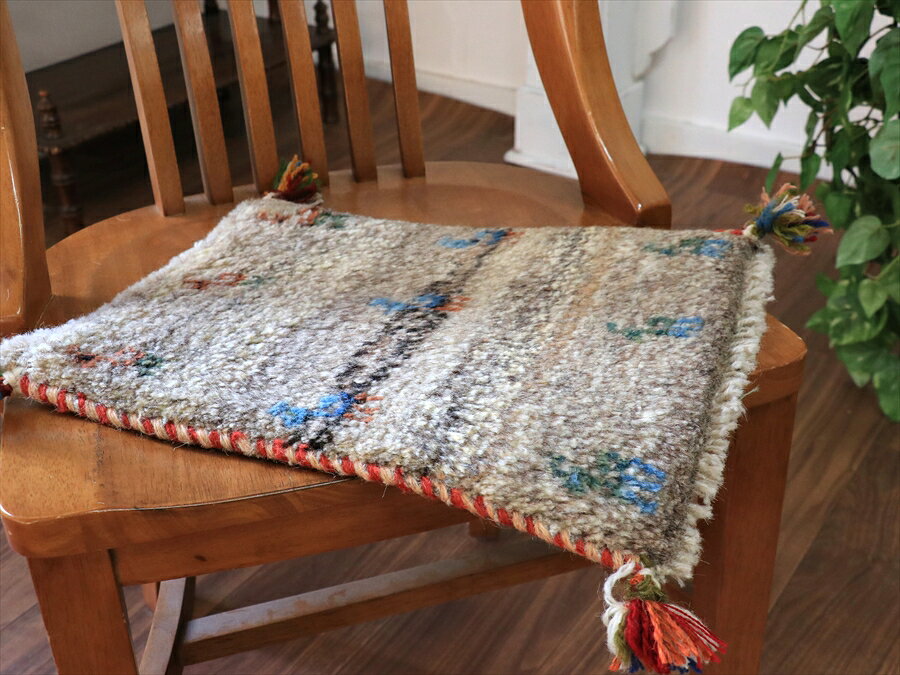 ギャッベ イランの手織り 小さなラグ 38×31cm [3]