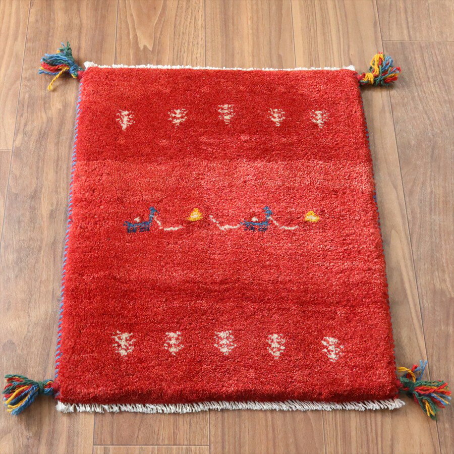 Rakuten - 【15%OFFクーポン対象】ギャッベ ミニギャベ イラン手織り 57×47cm レッド ラクダのキャラバンと生命の樹