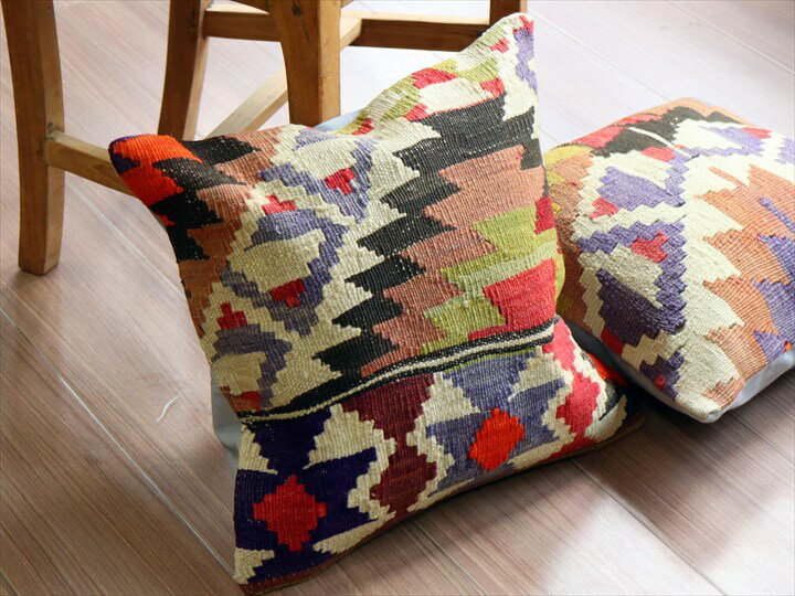 オールドキリム クッションカバー 40×39cm ジグザグのダイヤ・イーブルアイとドラゴンの爪 Old Kilim Cushion