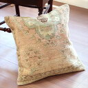 【15%OFFクーポン対象品】ヴィンテージラグクッションカバー 45×44cm コンヤ 手織り絨毯 ヤストゥク