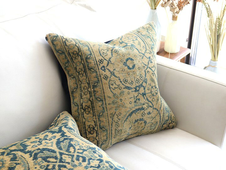 ヴィンテージ 絨毯クッション 45×45cm ブリーチしたアンティーク加工 Old Carpet Cushion [2]