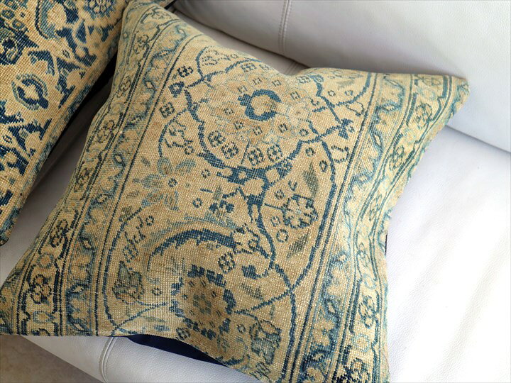 ヴィンテージ 絨毯クッション 45×45cm ブリーチしたアンティーク加工 Old Carpet Cushion [3]