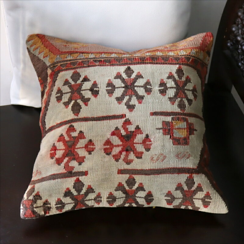 【15%OFFクーポン対象】オールドキリム クッションカバー40×40cmシワス地方 チフカナットキリム