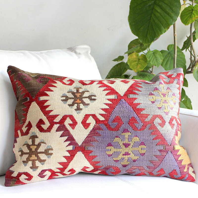 オールドキリムクッション・長方形ビッグピロー Turkish Old Kilim Cushion 60x40cm 赤のエリベリンデ