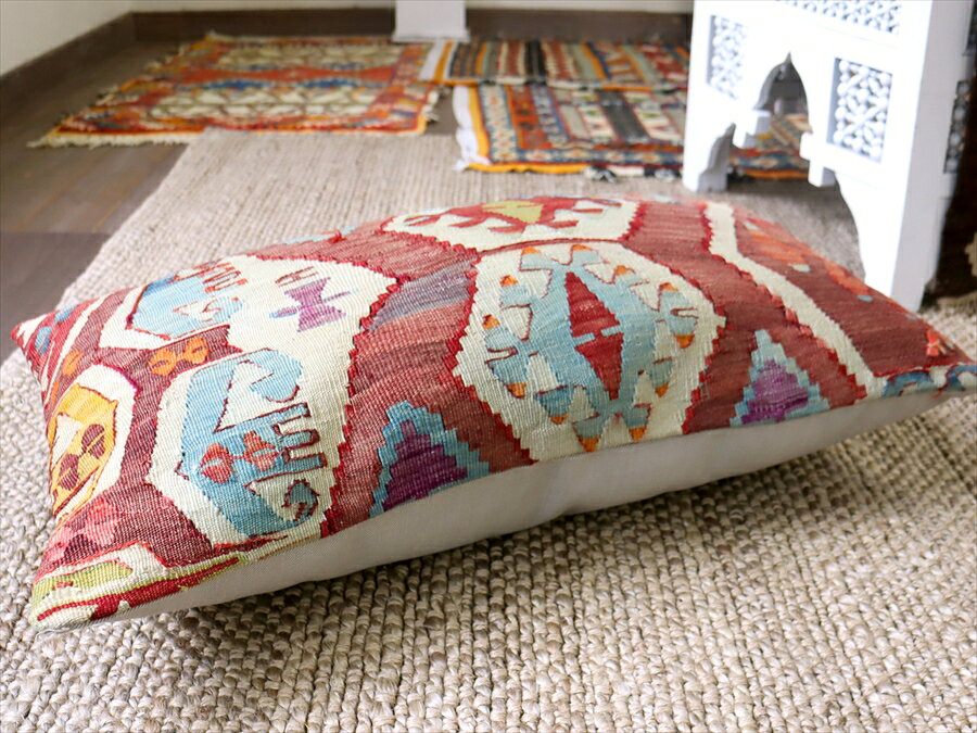 オールドキリムクッションカバー・長方形 70×40cmサイズ 中綿別売り Turkish Old Kilim Cushion/コンヤ(Konya) [3]