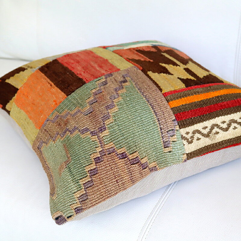 【15%OFFクーポン対象】オールドキリムクッションカバー 40cm /Old Kilim Cushion パッチワーク トルコのウール手織りキリム [3]