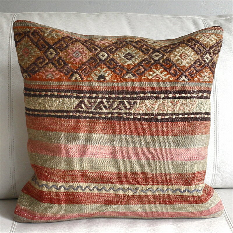 y15%OFFN[|ΏەizI[hLNbVJo[ 45cm Old Kilim Cushion bh&sN {[_[