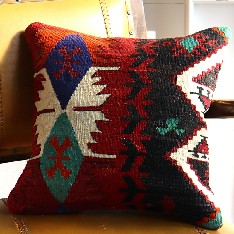 y15%OFFN[|ΏەizI[hLNbVJo[ 40cm /Old Kilim Cushion G~_