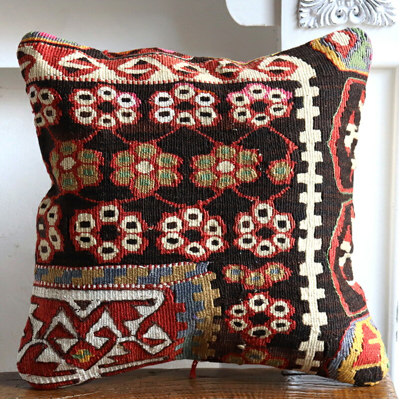 y15%OFFN[|ΏەizI[hLNbVJo[ 40cm /Old Kilim Cushion xPbg