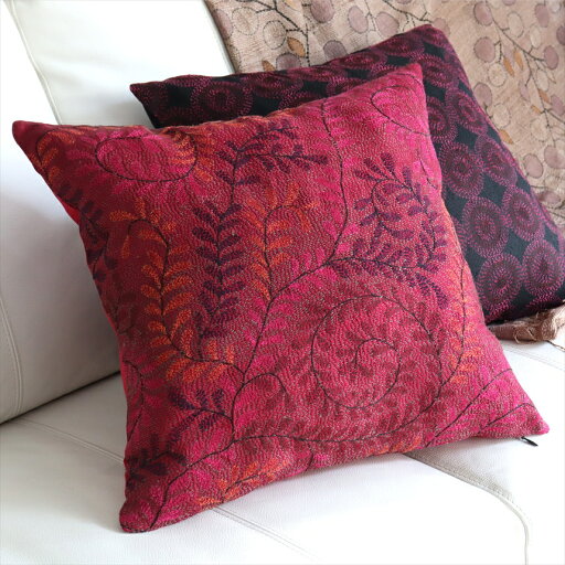 【10%OFFクーポン対象品】カンタ刺繍 シルク クッションカバー44×42cmローズピンク 藤の花 【10%OFFクーポン対象品】カンタ刺繍 シルク クッションカバー44×42cmローズピンク 藤の花
