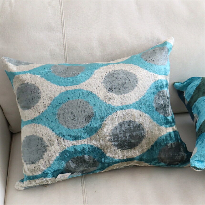 アトラス ベルベットイカットクッションカバー　両面シルク50×38cmブルーxグレー　ランタン柄 Silk Velvet Cushion - Double-Sided Design（楽天・ガラタバザール（キリム＆ラグ））