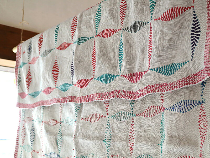 【10%OFFクーポン対象】インド カンタ刺繍...の紹介画像3