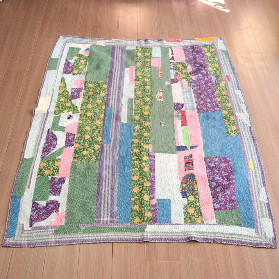 【10%OFFクーポン対象品】カンタ刺繍 ラリーキルト インドの古布171×133cm
