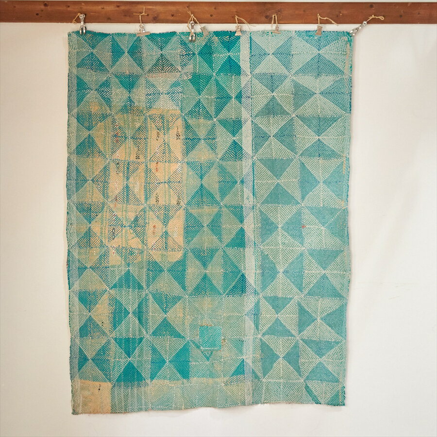 【10%OFFクーポン対象】インド カンタ刺繍 パッチワーク ラリーキルト ヴィンテージ174×145cmKantha embroidery India グリーン タイル