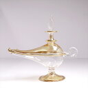 エジプトガラス香水瓶　アラジンランプ　Egyptian Perfume Bottle Aladdin Lamp　イエロー　ツートーンサイズ高さ約H13cm/ D6cm/ W13.5cm材　質ガラス制　作エジプトアラジンランプの形が、アラビアンな雰囲気たっぷりの香水瓶。エジプトのカイロにて、職人さんが一つ一つ手作りしたものです。つややかなガラスの輝きと、きらりと光るゴールドがエキゾチックなゴージャスさを醸し出しています。色違いやサイズ違いを並べて、お部屋にアラビアンなテイストをプラスできます。実際に香水瓶として使うこともできますが、やや密閉性が低いので、置物・飾り・などとしてお楽しみください。※高さが約13cm、持ち手から注ぎ口の先までの長さが13.5cmです。※箱はついていません。エアキャップで包んでお届けします。※手作り品のため、個体差がありますので、若干サイズの誤差がございます。ガラス香水瓶, エジプト香水瓶, エジプトガラス, エジプト, お土産, カイロ, ガラス工芸, アラジンランプ, アロマテラピー, ハンドメイド, エジプトお土産, 香油