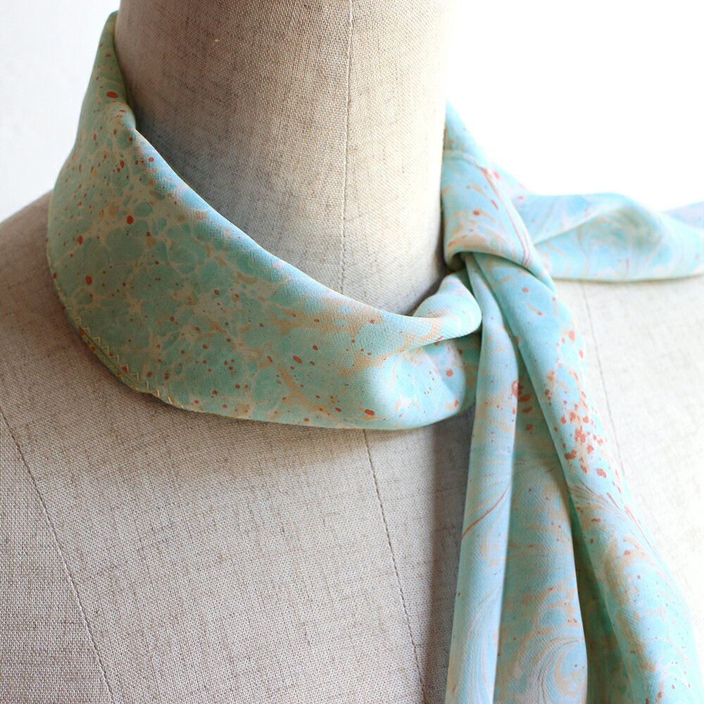 【10%OFFクーポン対象品】トルコ製ショートスカーフ/長方形83×27cmエブル Ebru マーブル模様・水色・ホワイト・レッド