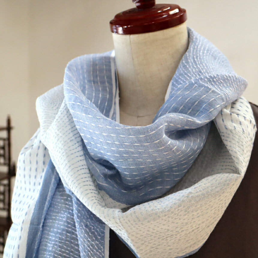 【10%OFFクーポン対象品】手刺繍 ストール 綿麻混 ブルーxホワイト バイカラー 幾何学柄 カディ インド