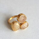 【15%OFFクーポン対象品】三つの石のリング ルチルクォーツ 天然石 アルサメイア 1点もの