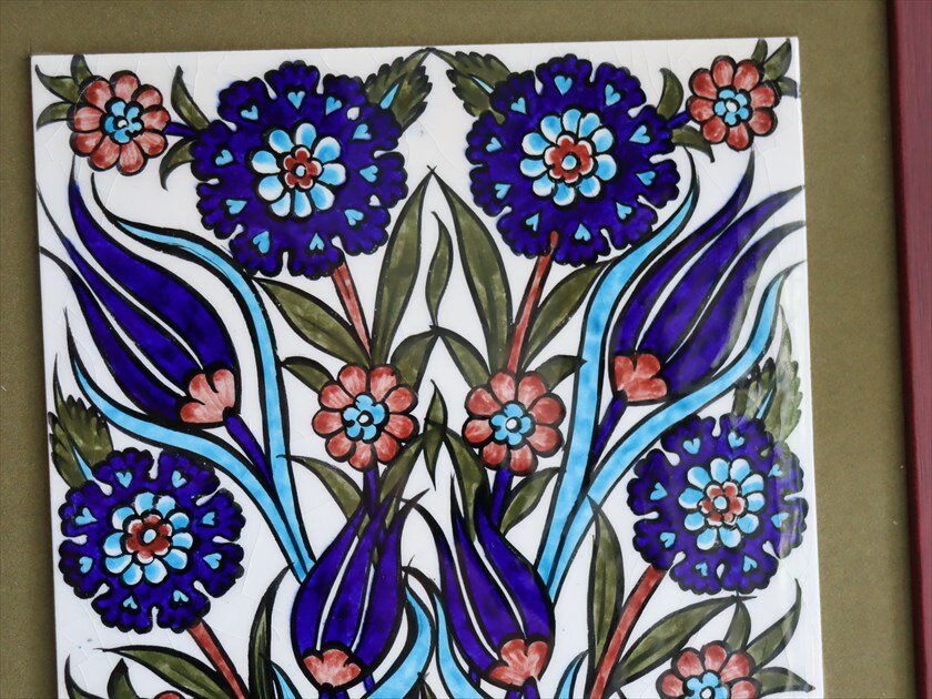 【15%OFFクーポン対象】トルコ陶器 手書きタイル 1枚額 H32×W32×D1.5cm チューリップ＆カーネーション Turkish Hand Paint Tile