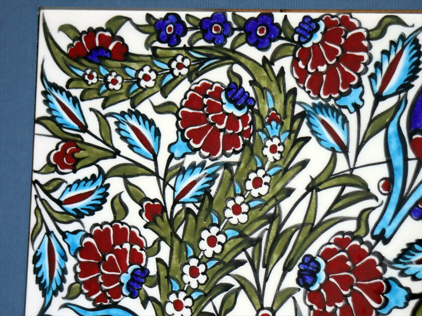 【15%OFFクーポン対象】トルコ陶器 手書きタイル 1枚額 H32×W32×D1.5cm チューリップ＆カーネーション Turkish Hand Paint Tile