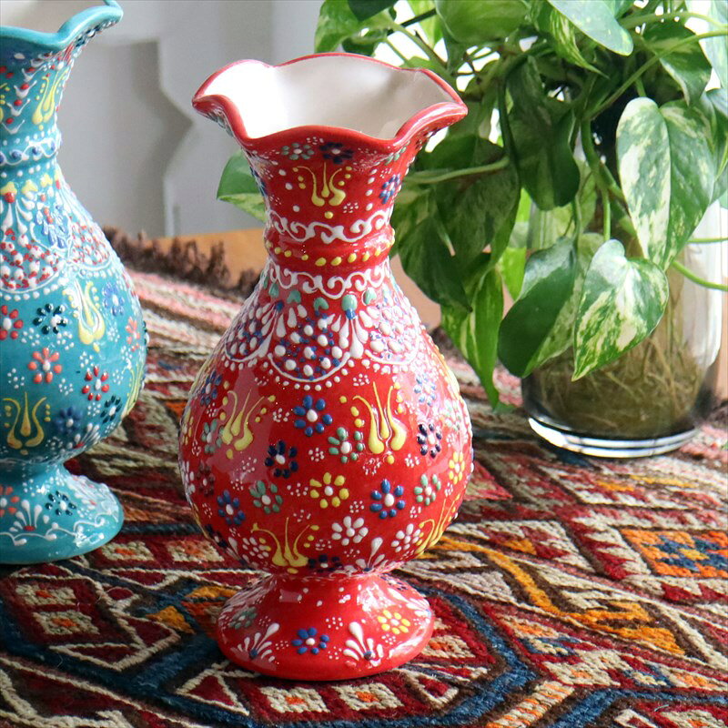 トルコ陶器 花瓶 チューリップ型 Mサイズ 高さ20×直径10cm フラワーベース フラワーデザイン レッド