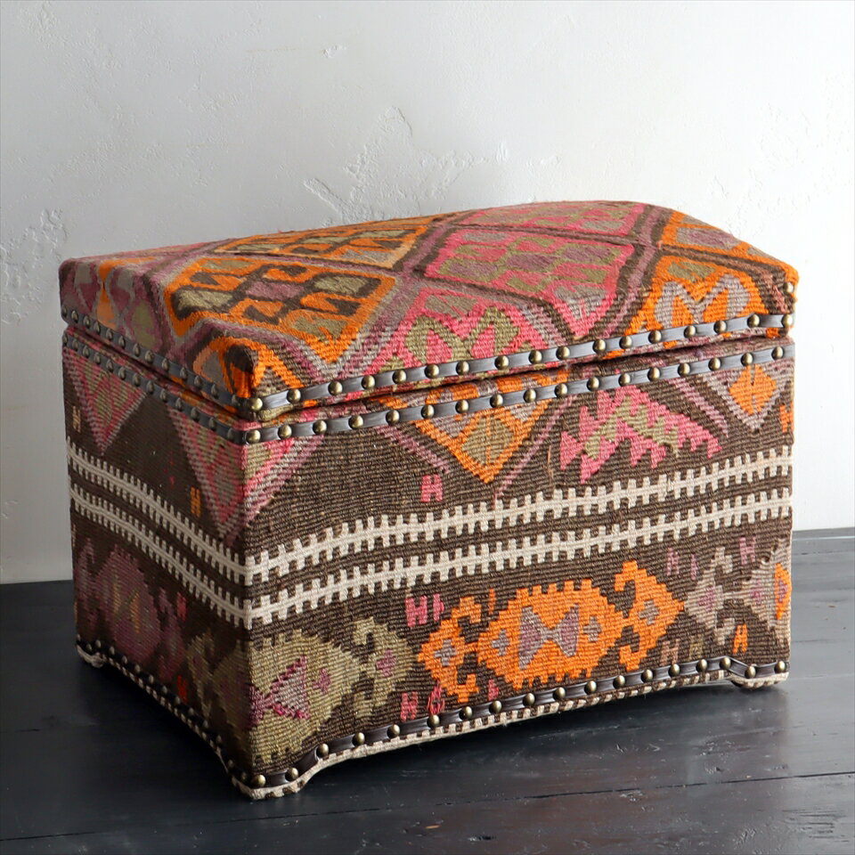 オールドキリム木製家具宝箱 H35×W46.5×D35cm Lサイズ・カルス Kilim Sandiklar