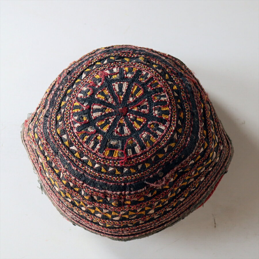Rakuten - 【15%OFFクーポン対象】トルクメン・刺繍の帽子