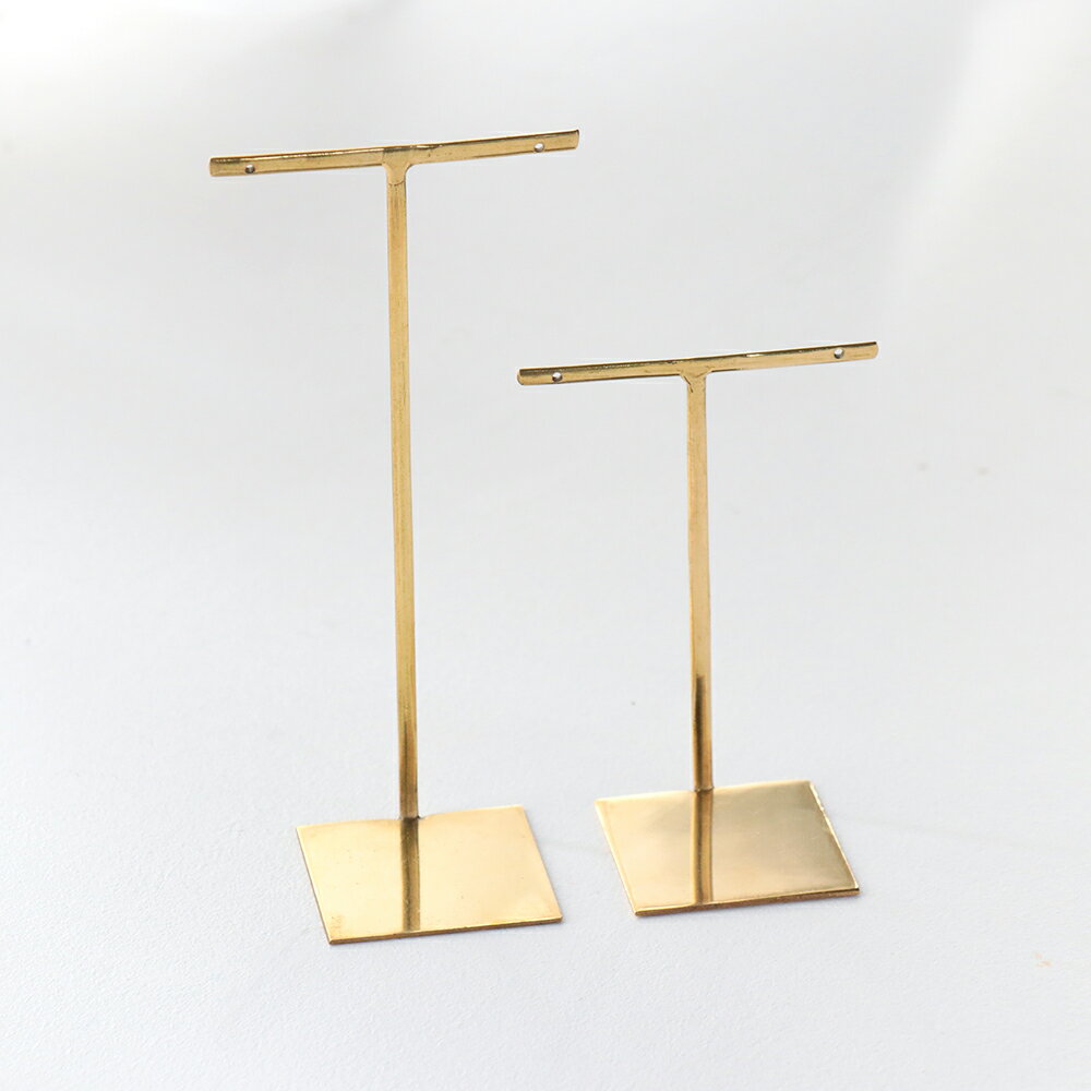 BRASS(真鍮） ピアス・ディスプレイスタンド8.5cmアンティーク調/黄銅/イヤリング/ゴールド/アクセサリースタンド/ピアススタンド